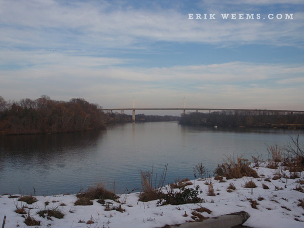 Varina-Enon Suspension Bridge spanning the James River on route 295 at Richmond, Virginia Varina-Enon Suspension Bridge James River